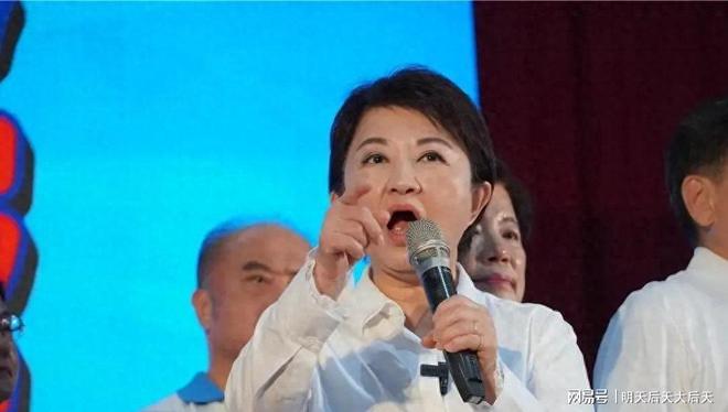 费迪南德爱子签约英超队，曼联名宿发四字感言